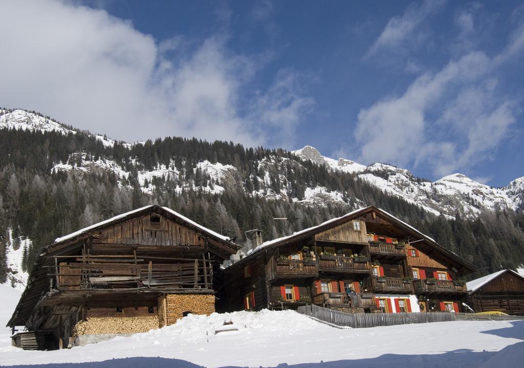 Hotel Haus Michaela Sappada Exterior foto